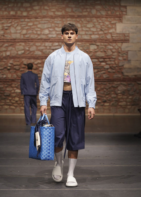 Şehirden Kaçış, Doğaya Özlem; “Kırda Öğle Yemeği”