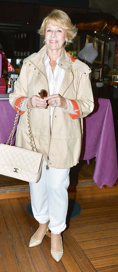 Dostlar bir araya geldi