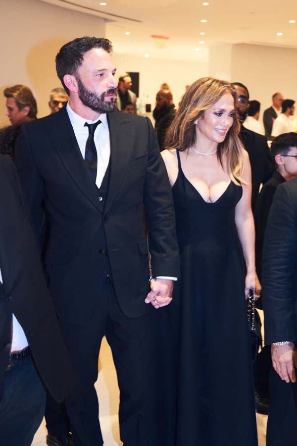 Jennifer Lopez ''Ben ile ayrıldıktan sonra hayatımın en büyük kalp kırıklığını yaşadım''