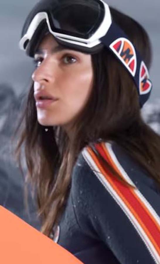 Emily Ratajkowski, ünlü markanın kış sezonu kampanyasında