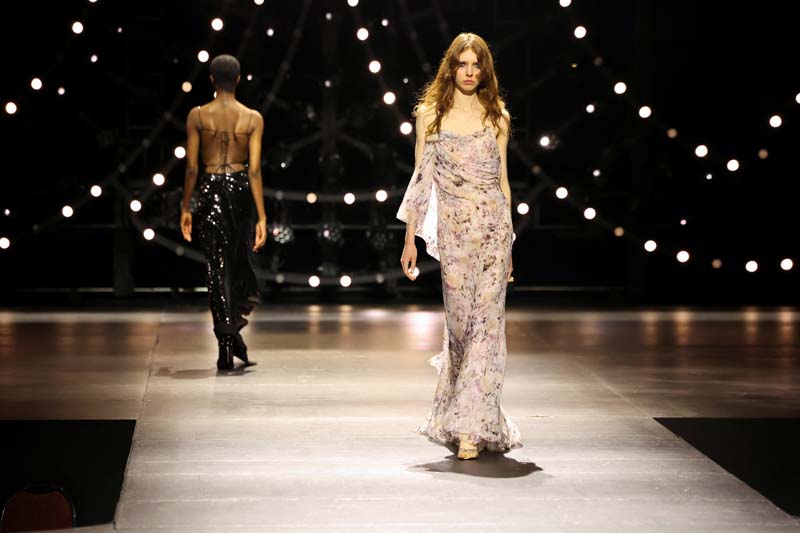 Celine, 2023 Sonbahar/Kış koleksiyonunu tanıttı