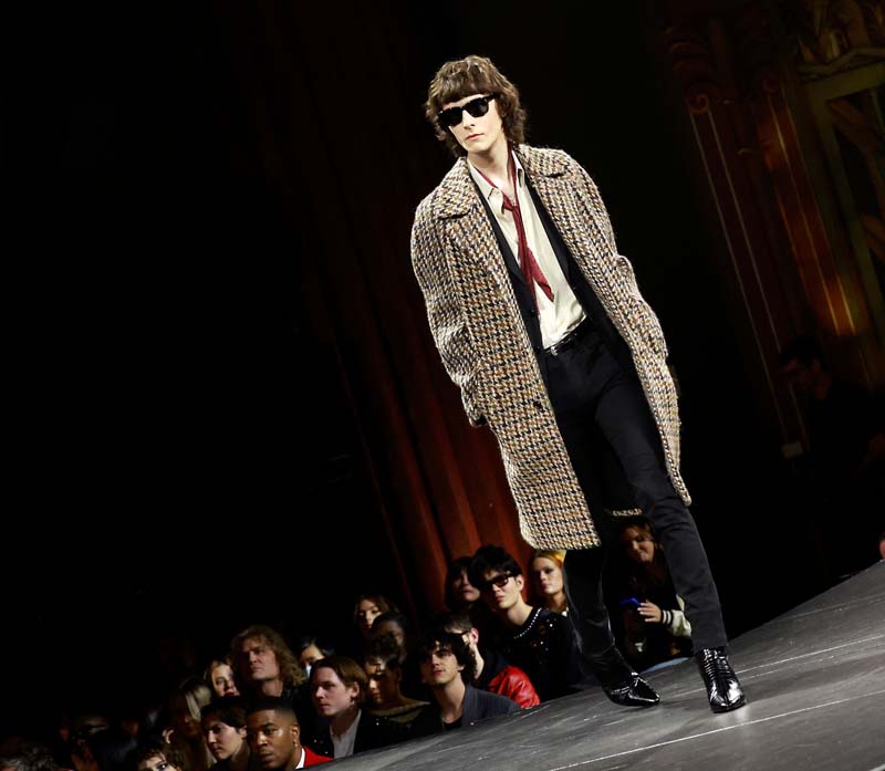 Celine, 2023 Sonbahar/Kış koleksiyonunu tanıttı