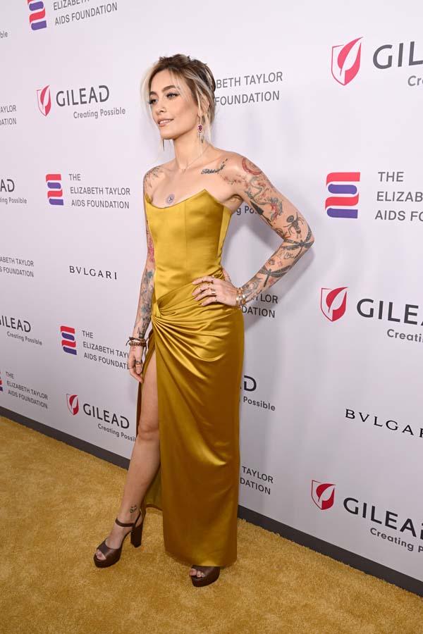 Paris Jackson ünlü markanın 2023 Pre-Fall kampanyasında