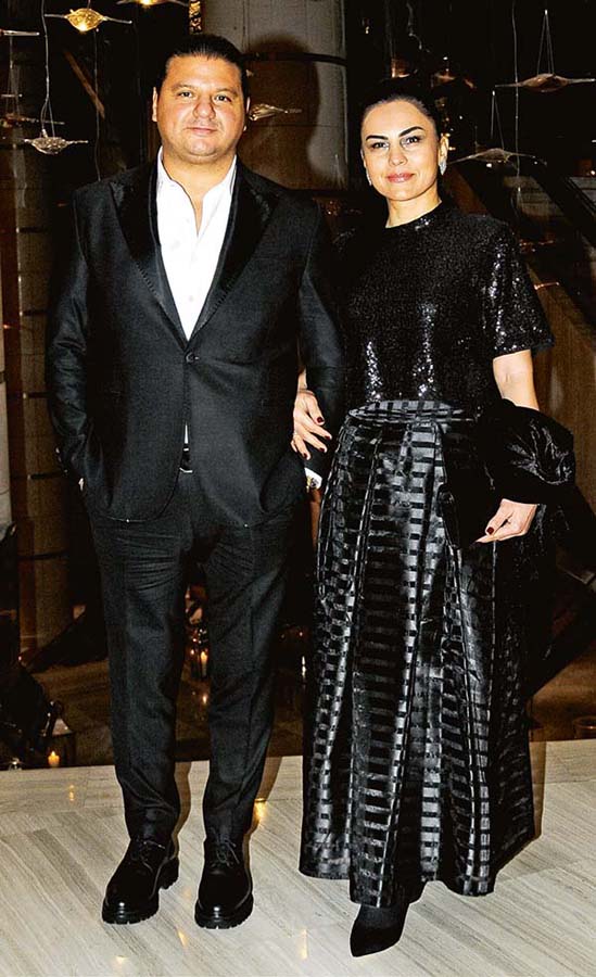 Hakan Ateş, görkemli bir düğünle evlendi