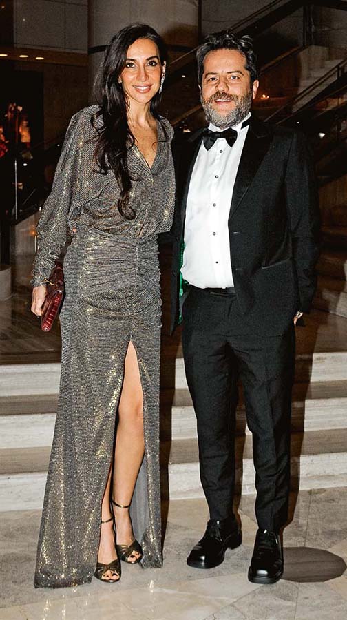 Hakan Ateş, görkemli bir düğünle evlendi