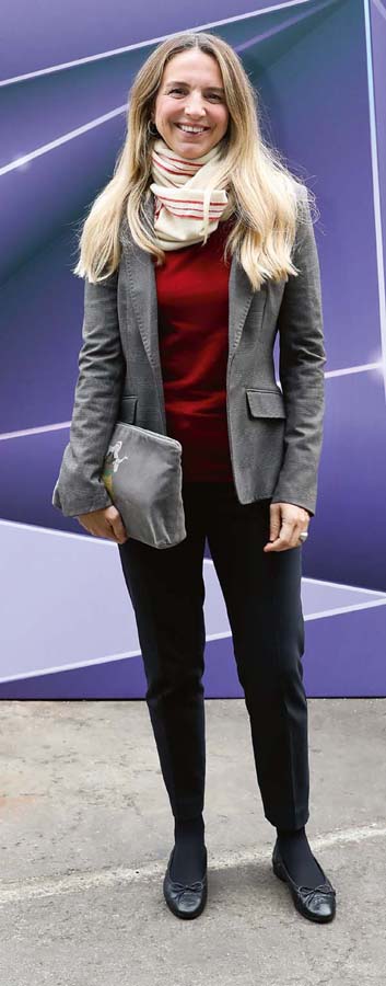 Yeni cihazları deneyimlediler