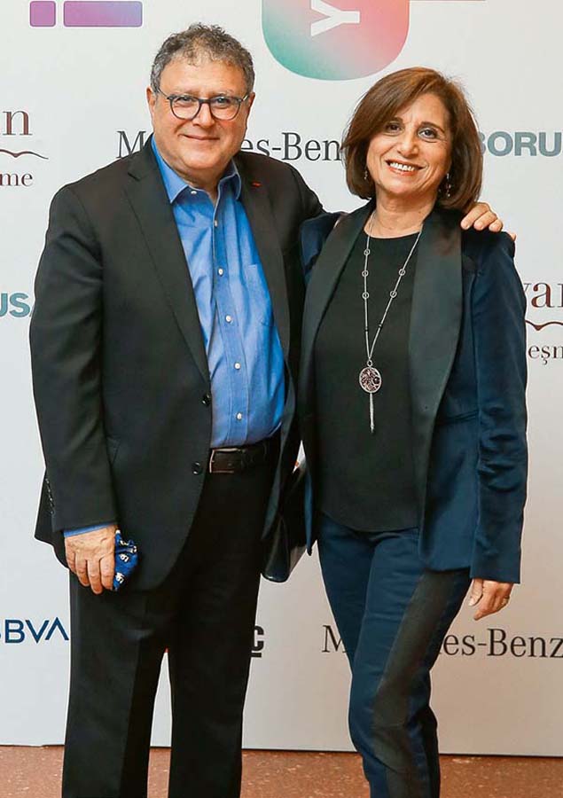 50. yaşını büyük bir buluşmayla kutladı