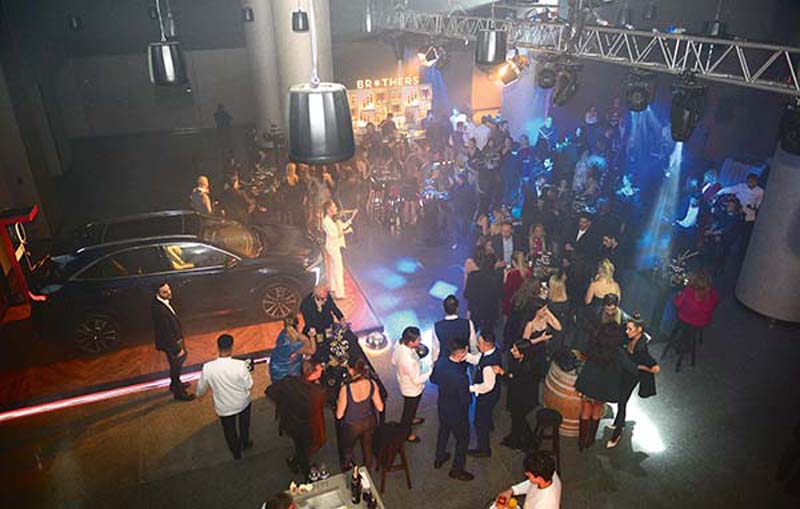 Yeni yıl coşkusunu birlikte yaşadık