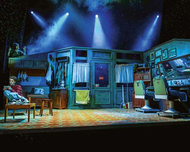 Ünlü tiyatroseverler Turkcell Platinum Sahnesi'nde buluştu