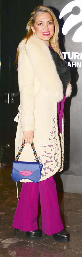 Ünlü tiyatroseverler Turkcell Platinum Sahnesi'nde buluştu