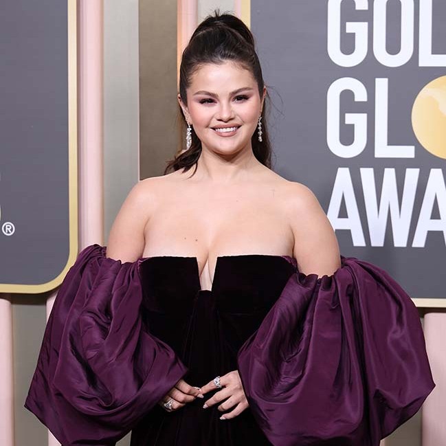 Selena Gomez, sosyal medyada en çok takip edilen isim oldu