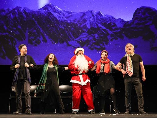 "Öylesine Bir Dinleti" seyirciyle buluşmaya hazırlanıyor