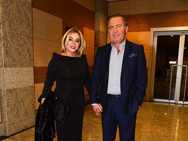 Eşi için mevlit okuttu