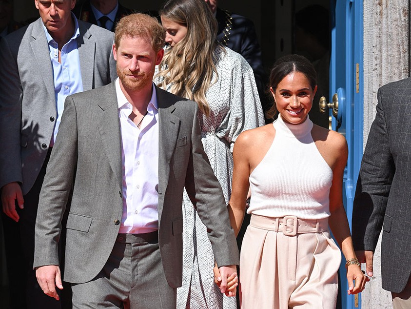 Meghan Markle ve Prens Harry taç giyme törenine davet edildi