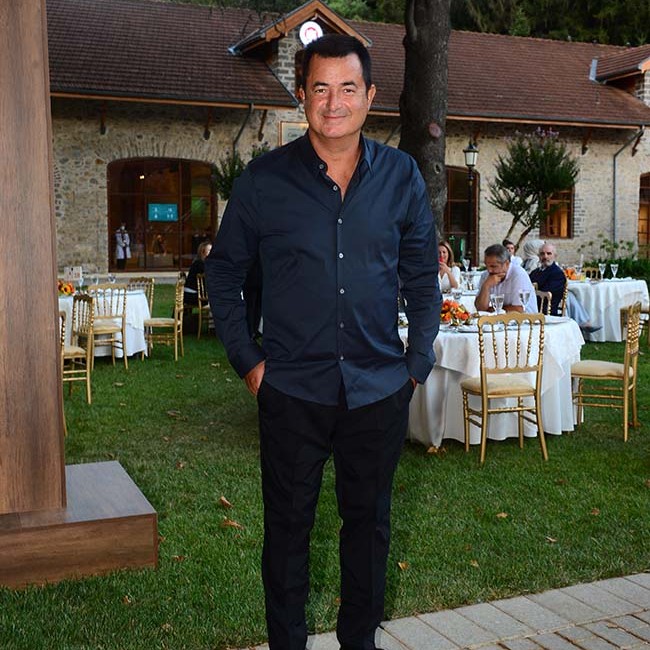 Acun Ilıcalı beşinci kez baba olmaya hazırlanıyor!