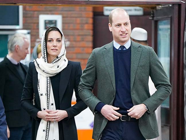 Londra'daki Türk ve Müslüman derneklerini ziyaret ettiler