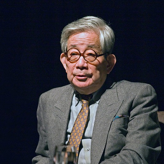 Nobel Ödüllü yazar Kenzaburo Oe hayatını kaybetti