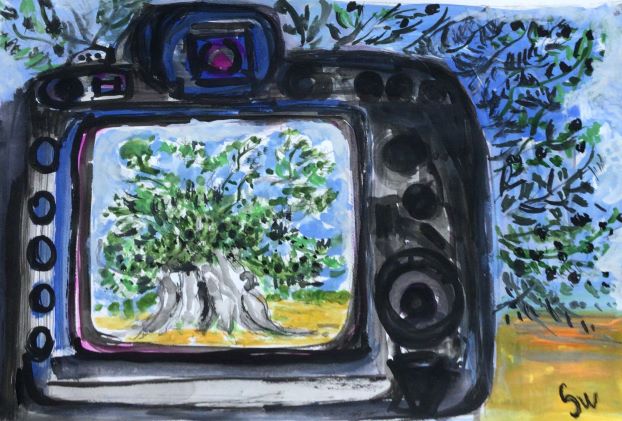 Hayata resim gibi bakıyor