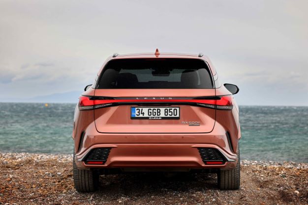 Lexus RX'nin modern görünümü