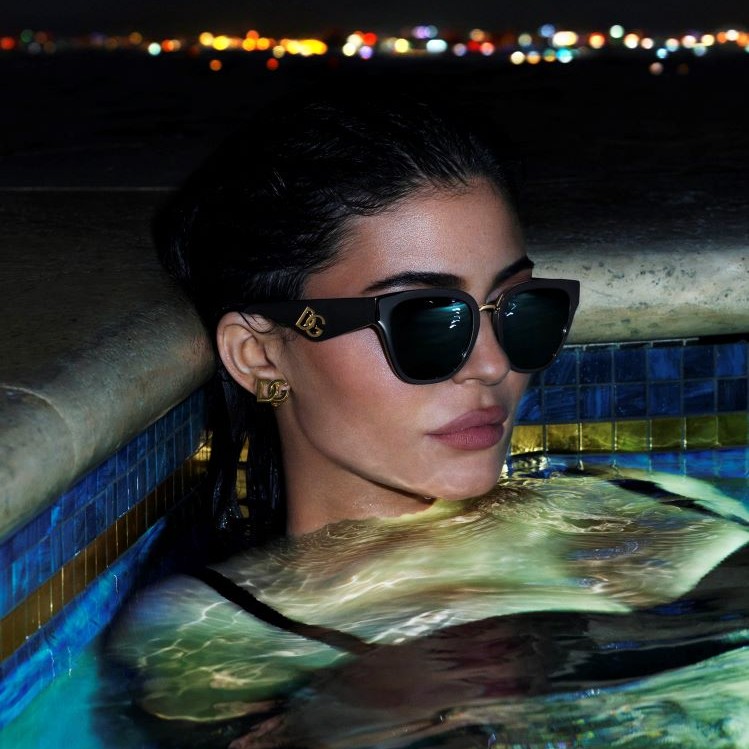 Sezonun öne çıkan güneş gözlüğü modelleri