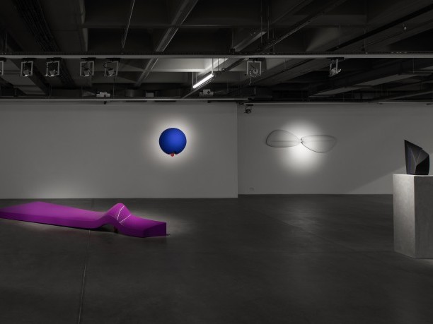 "Kimse bilmez" sergisi davete açıldı