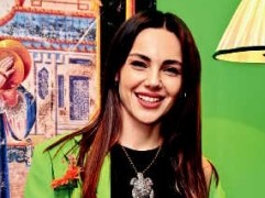 Işıltılı ve çiçek kokulu bir etkinlik