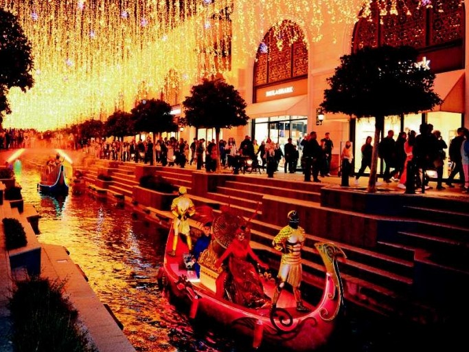 The Land Of Legends'ın efsanevi dünyasını keşfettiler