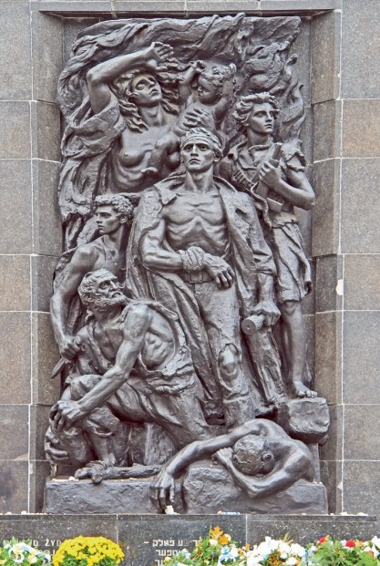 Getto Kahramanlar Anıtı