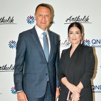 Sanat ile iş dünyasını buluşturan sergi