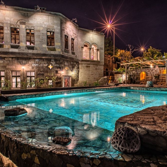 DÜNYANIN EN İYİ 50 LÜKS OTELİ ARASINA GİRDİ