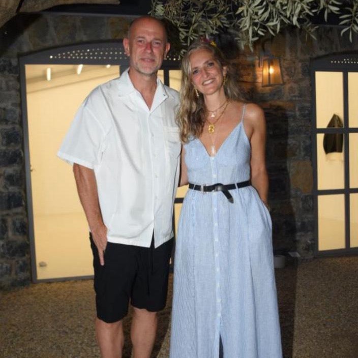 Pilevneli Yalıkavak'ta ünlülerin katılımıyla yeni sergi açıldı