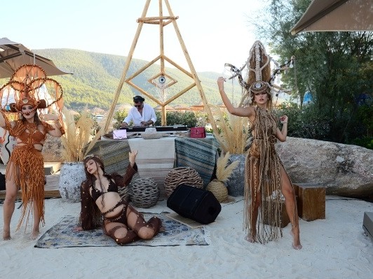 Şamdan Plus ünlü isimleri Lujo Hotel Bodrum'da buluşturdu