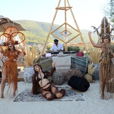 Şamdan Plus ünlü isimleri Lujo Hotel Bodrum'da buluşturdu