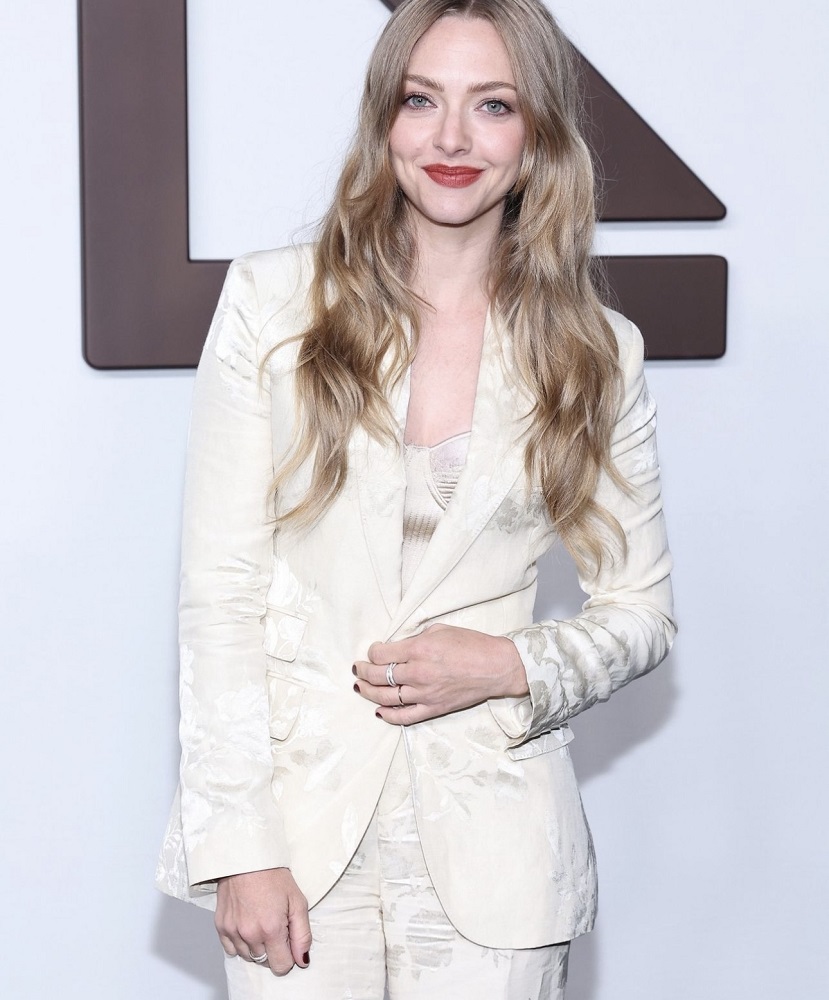 Amanda Seyfried/ Ralph Lauren