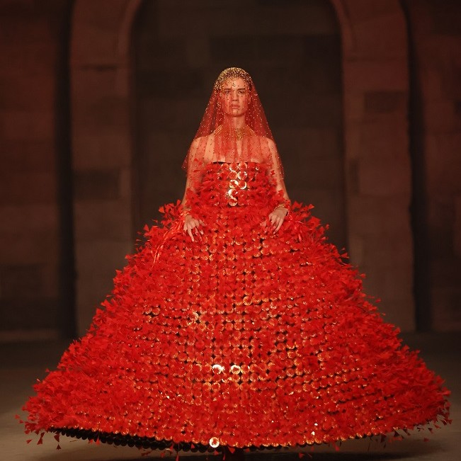 Cumhuriyet'in 100. yılına özel defile