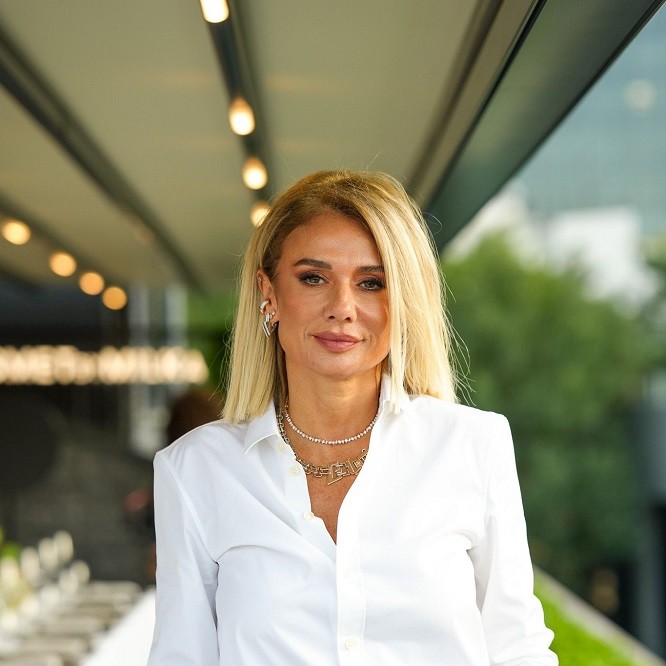 Markanın kalbini konukları için açtı