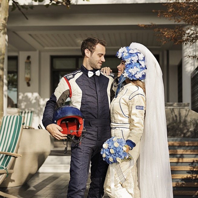 Görkemli düğünle dünyaevine girdiler