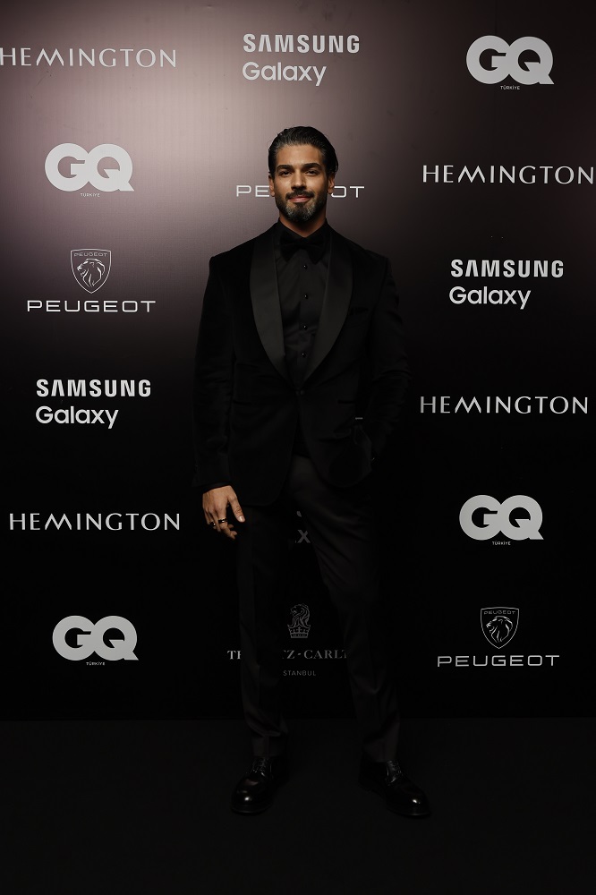 Şükrü Özyıldız