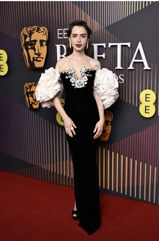 Lily Collins/ Tamara Ralph