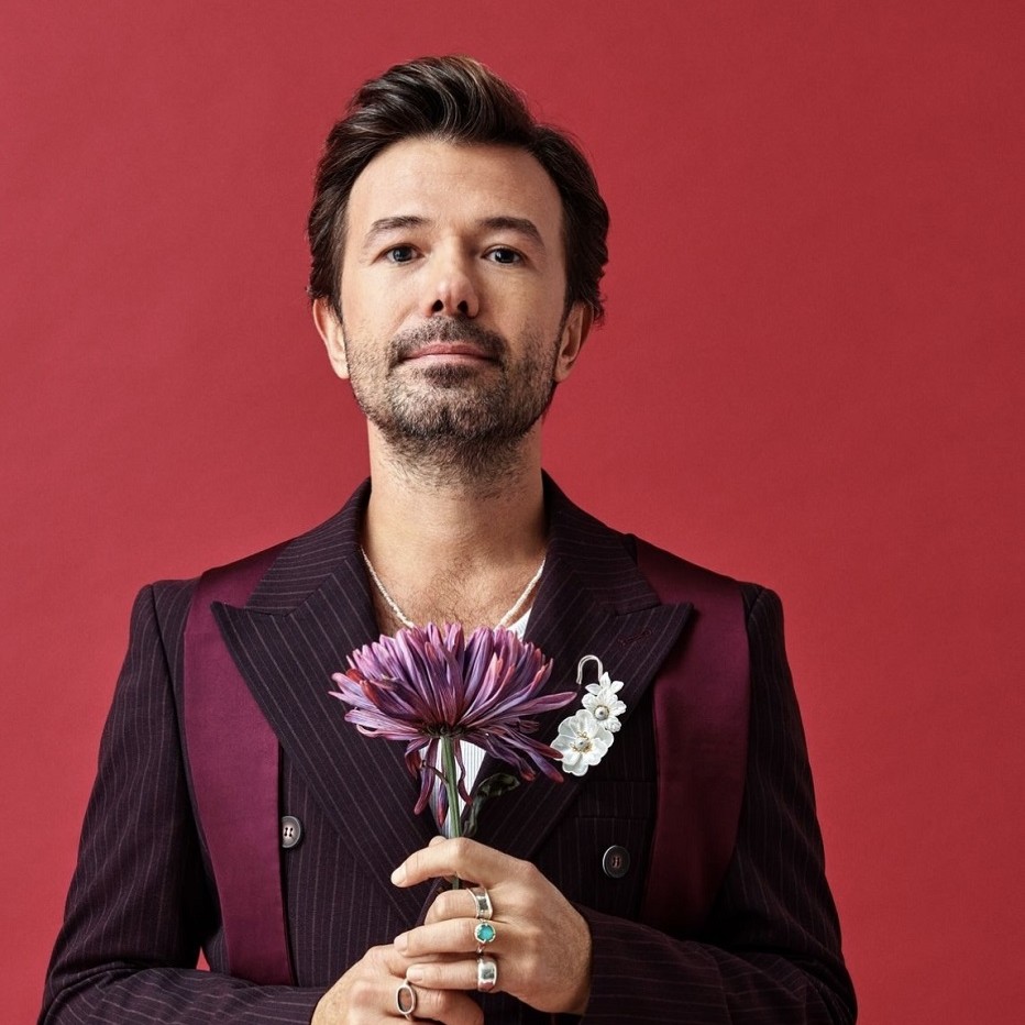 Yalın Rekor Kırdı!