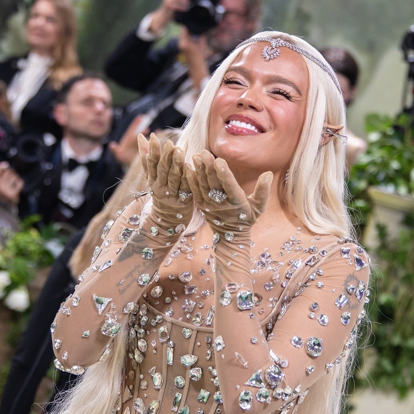 Met Gala Kırmızı Halısında Işıldadı