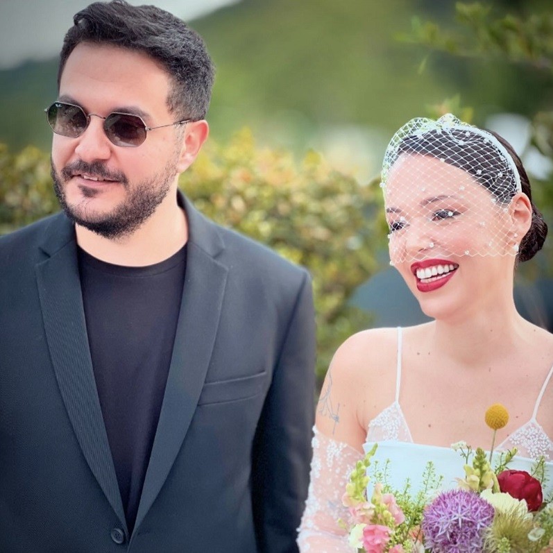 Lara Kamhi Evlendi