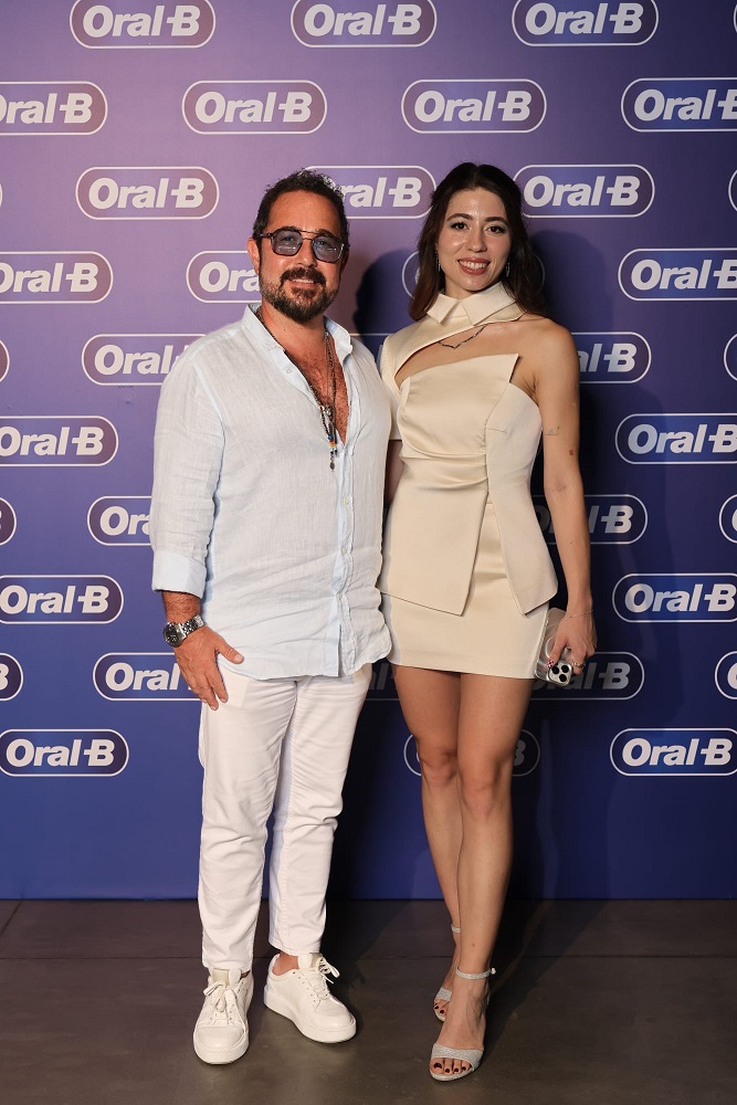 Özgür Atanur, İpek Köse
