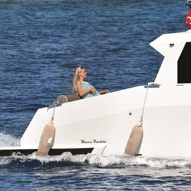 Şamdan Plus Objektifi Ege Sahillerinde