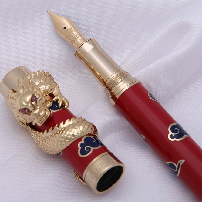 Ejderha Yılına Özel Kalem Üretti