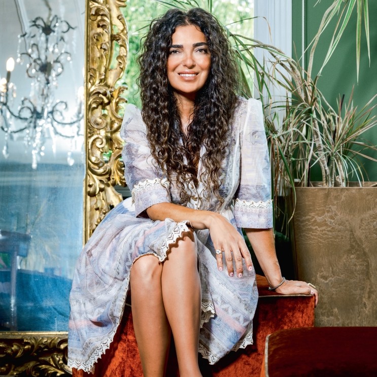 "Stil Çizgim: Ağırlıklı Maskülen ve Bunu Yumuşatan Feminen Bir Karma"