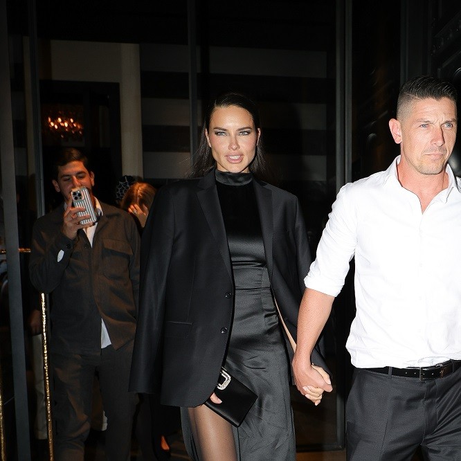 Adriana Lima Sevgilisiyle Paris'te