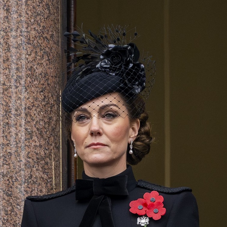 Kate Middleton Anma Töreni'ne Katıldı