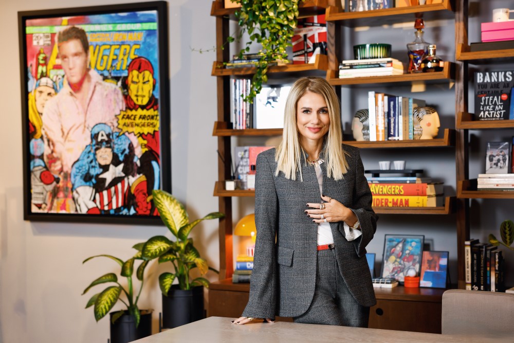 Şu sıralar beğendiğiniz, ilgiyle takip ettiğiniz markalar var mı mücevher konusunda kendi markanız dışında?