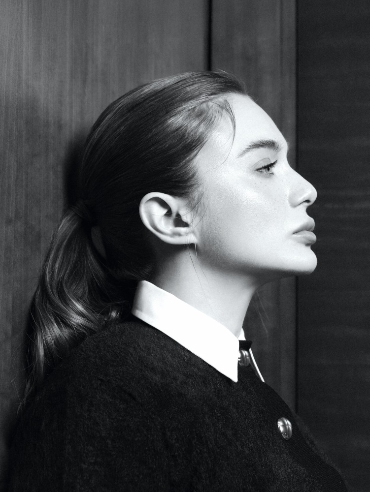 “İnsanla ve duygularla ilgili bir iş yapıyoruz. Bu da hayatım boyunca psikolojiyle ilgilenmeme sebep oldu. Bu yüzden  bence bu mesleğin  sizi iyileştiren de bir  yanı var.